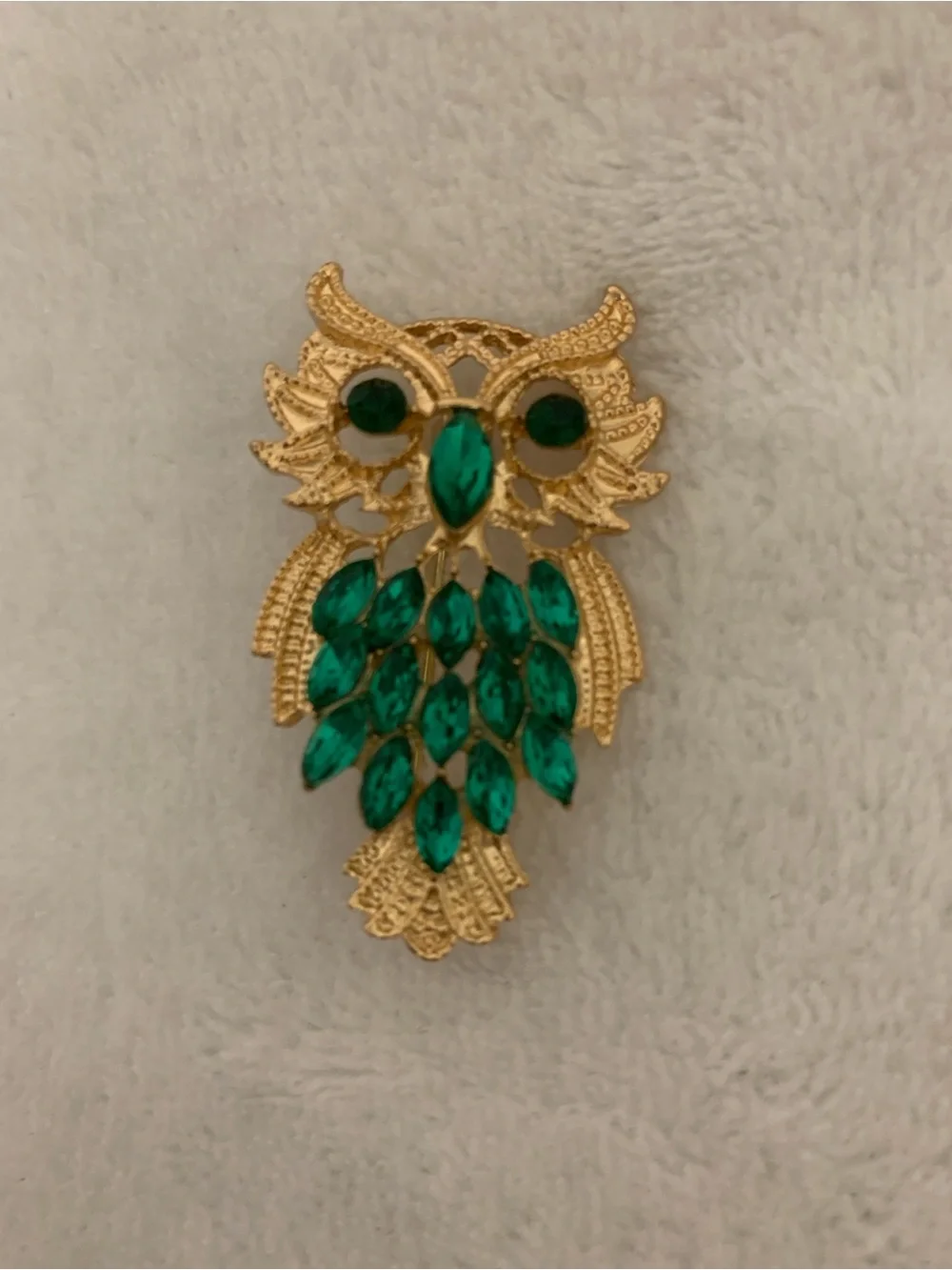 Gold Owl Brooch with Emerald Green Stones - Women Jewelry